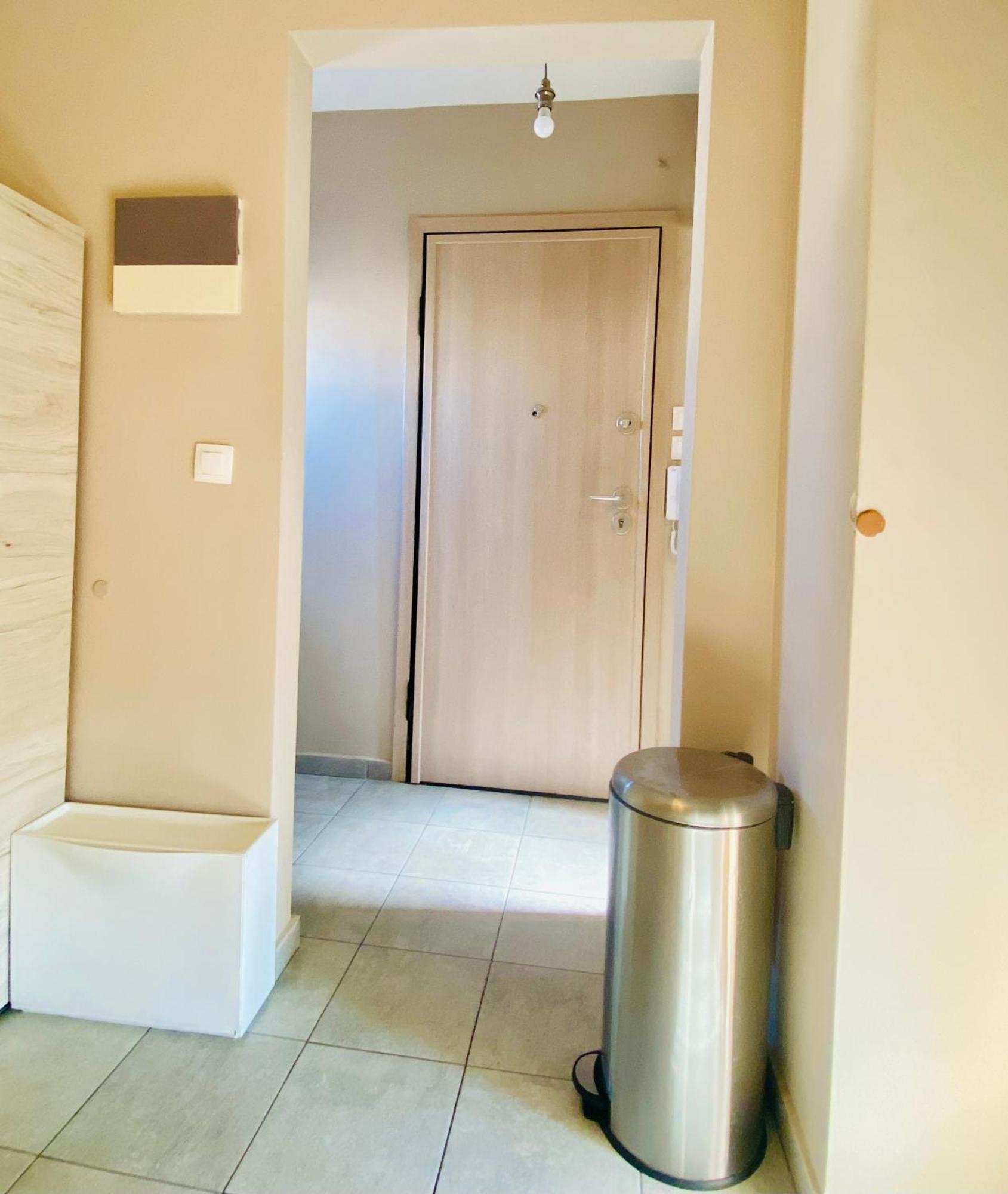 Elegant Studio In The Center Of City. Thessaloníki Eksteriør bilde